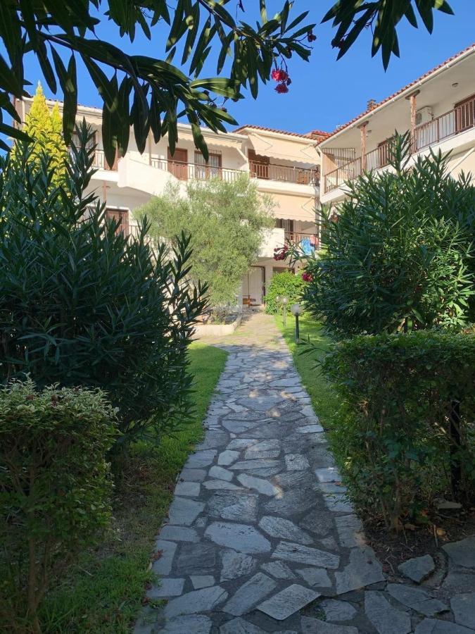 Sarizas Apartments Siviri Bagian luar foto