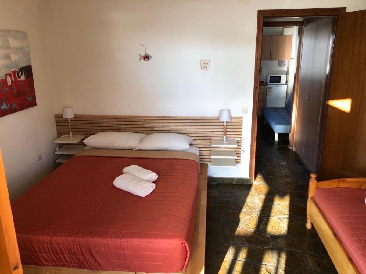 Sarizas Apartments Siviri Bagian luar foto